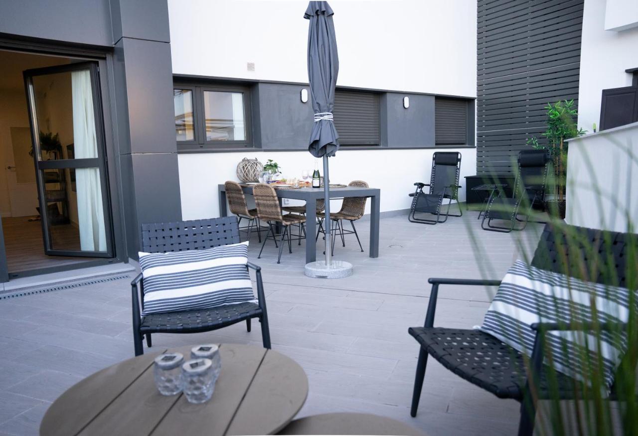Central Premium Pool Terrace New Málaga Exterior foto